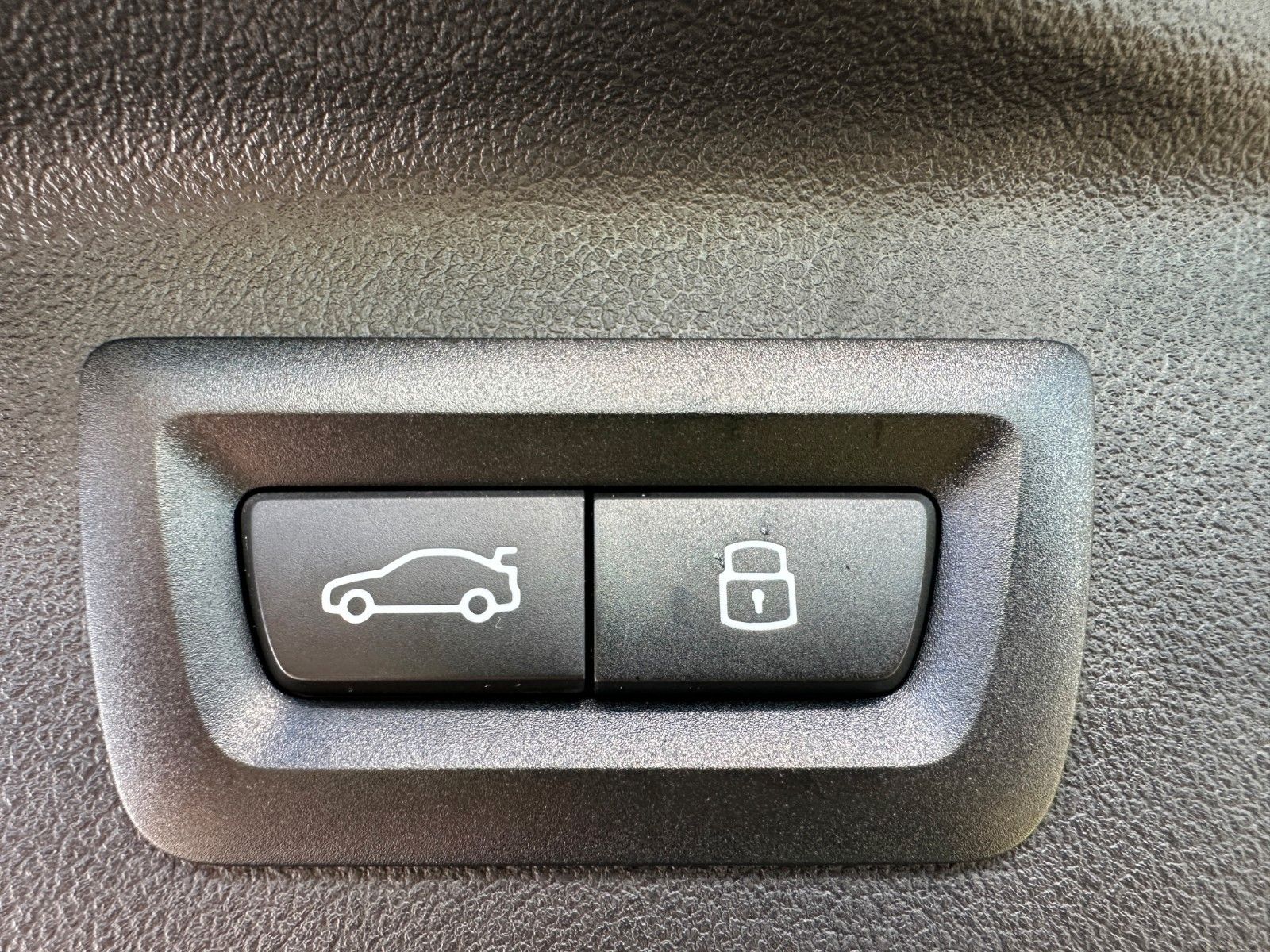 Fahrzeugabbildung BMW X7 xDrive 40d MSport ACC,HUD,PANO,HARMAN,LUFT...