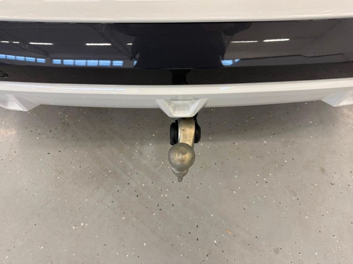 Fahrzeugabbildung BMW X6 30d xDrive MSport ACC,HUD,PANO,HARMAN,AHK