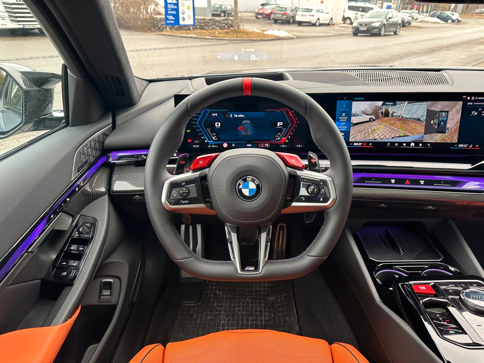 Fahrzeugabbildung BMW M5 Touring ACC,HUD,PANO,B&W,KERAMIK,AHK,Usw