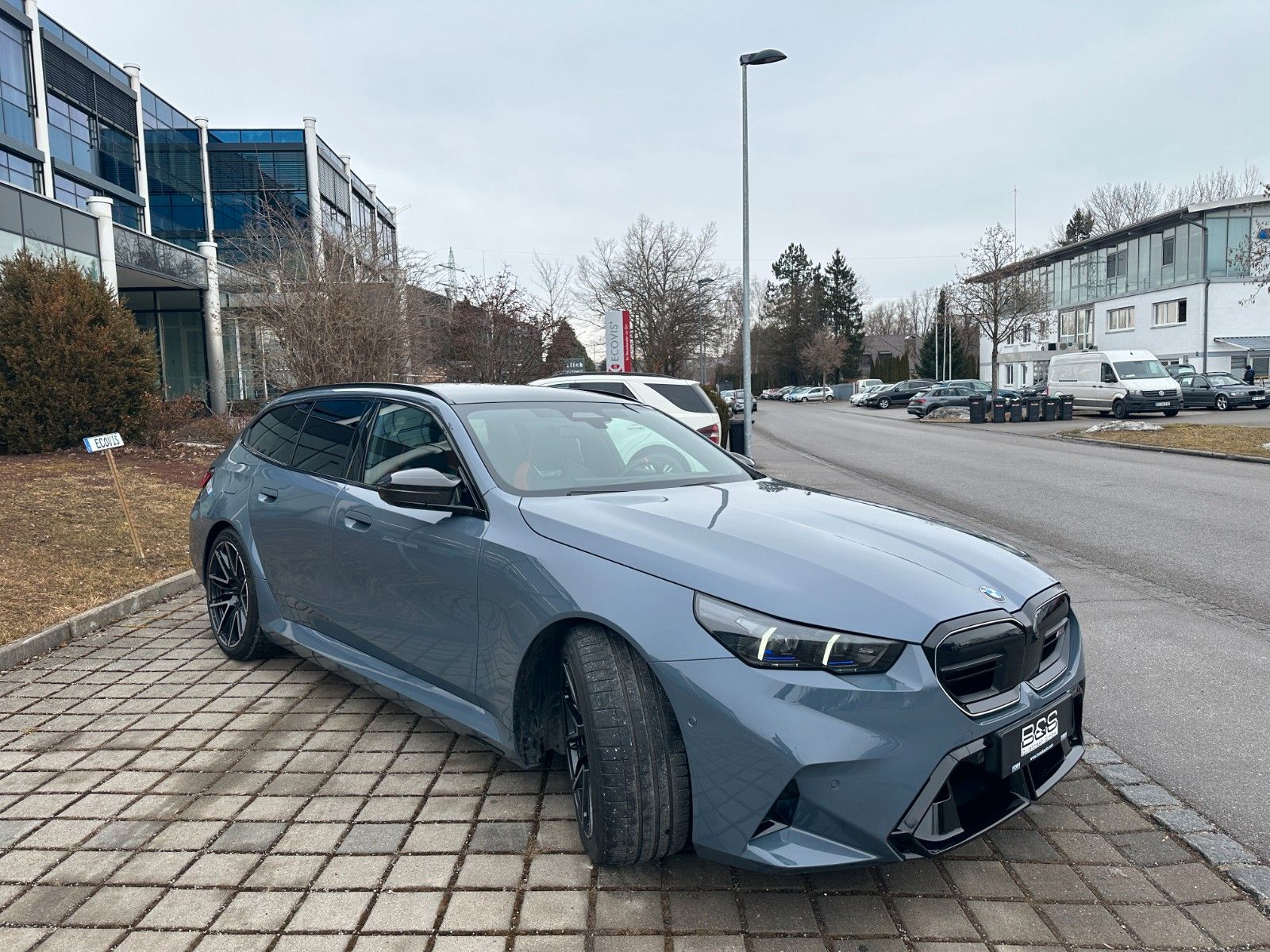 Fahrzeugabbildung BMW M5 Touring ACC,HUD,PANO,B&W,KERAMIK,AHK,Usw