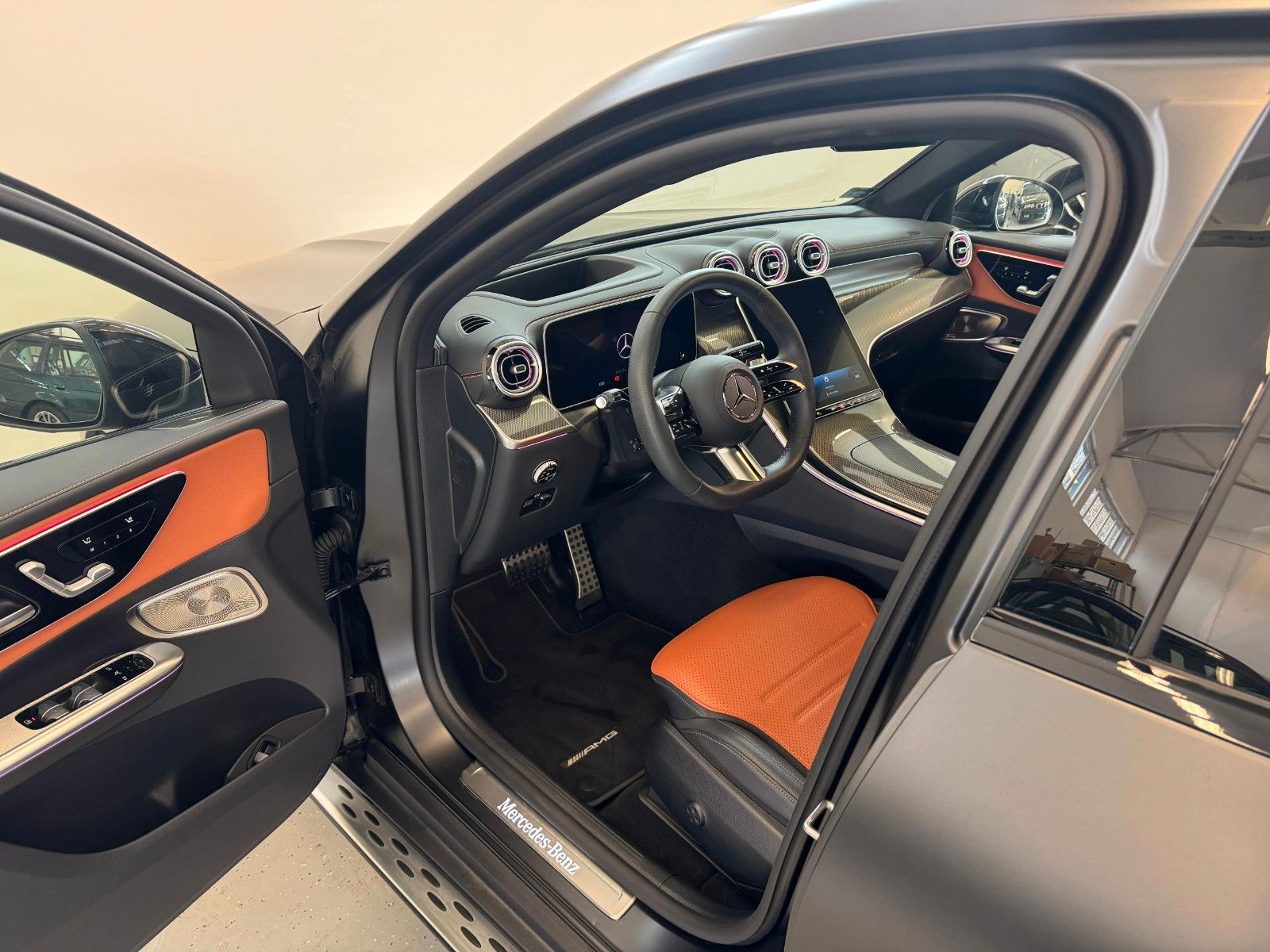 Fahrzeugabbildung Mercedes-Benz GLC 300d 4Matic Coupe AMG DISTR,HUD,PANO,BURM...