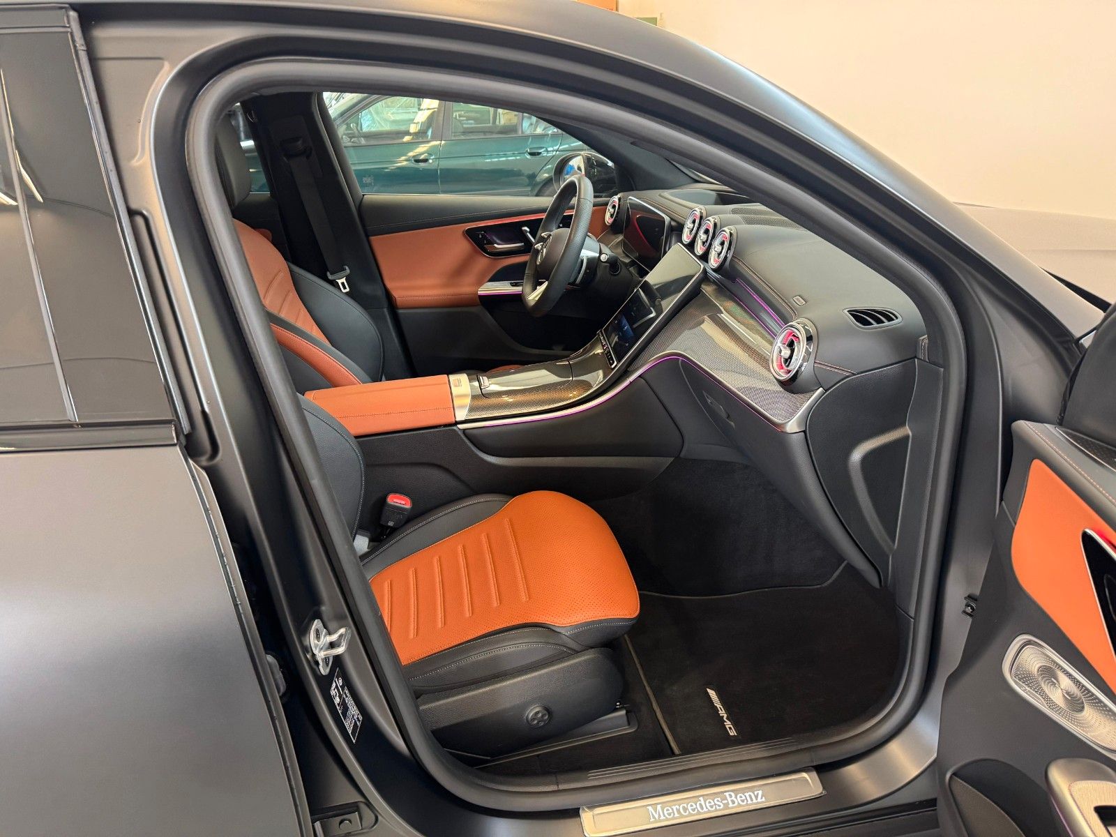 Fahrzeugabbildung Mercedes-Benz GLC 300d 4Matic Coupe AMG DISTR,HUD,PANO,BURM...