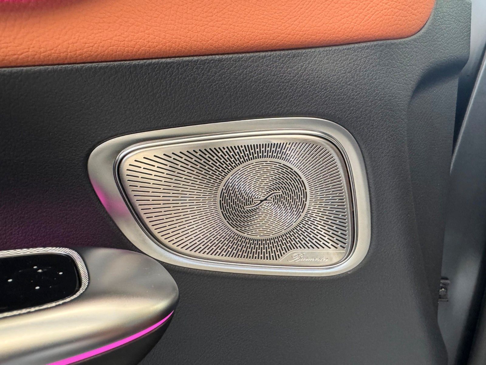 Fahrzeugabbildung Mercedes-Benz GLC 300d 4Matic Coupe AMG DISTR,HUD,PANO,BURM...