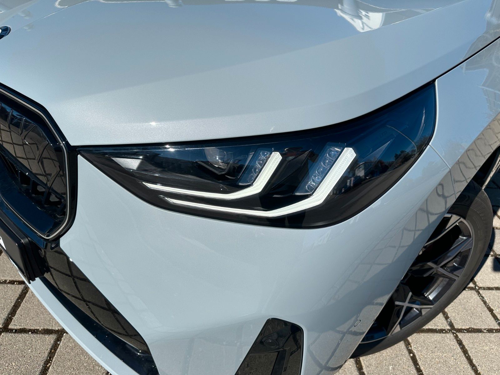 Fahrzeugabbildung BMW X3 20d xDrive M Sport ACC,HUD,PANO,HARMAN,AHK,..