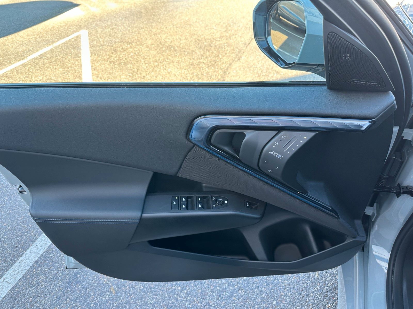 Fahrzeugabbildung BMW X3 20d xDrive M Sport ACC,HUD,PANO,HARMAN,AHK,..