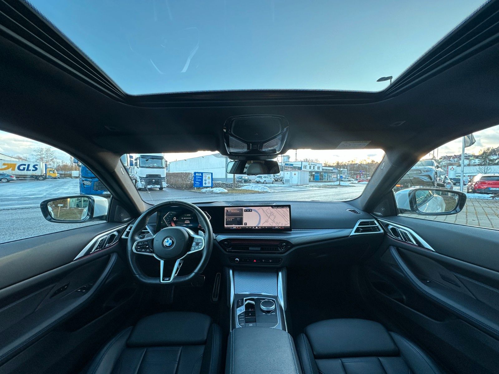 Fahrzeugabbildung BMW 430d xDrive M Sport ACC,HUD,Glas.D,HARMAN,360,19