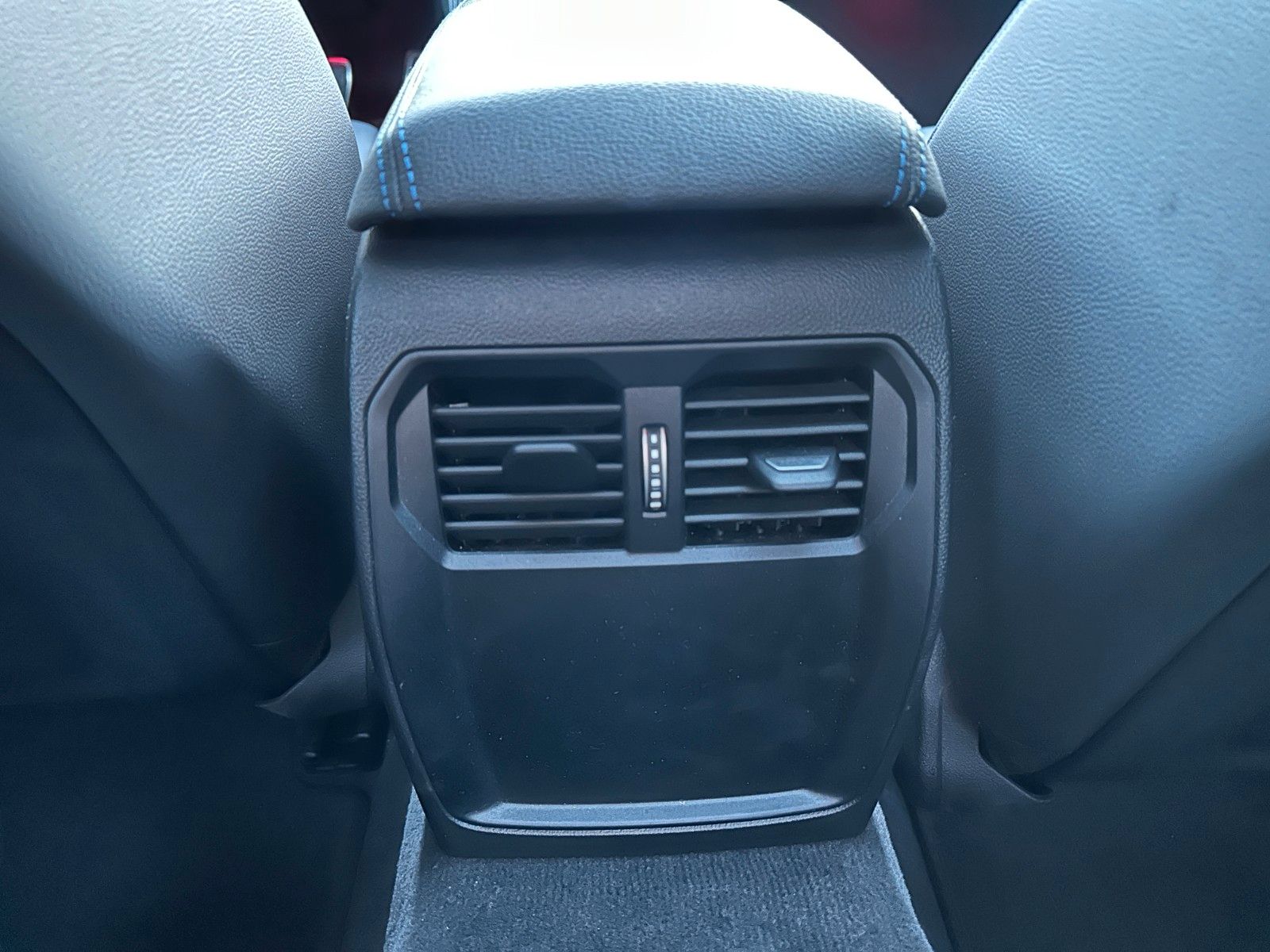 Fahrzeugabbildung BMW 430d xDrive M Sport ACC,HUD,Glas.D,HARMAN,360,19