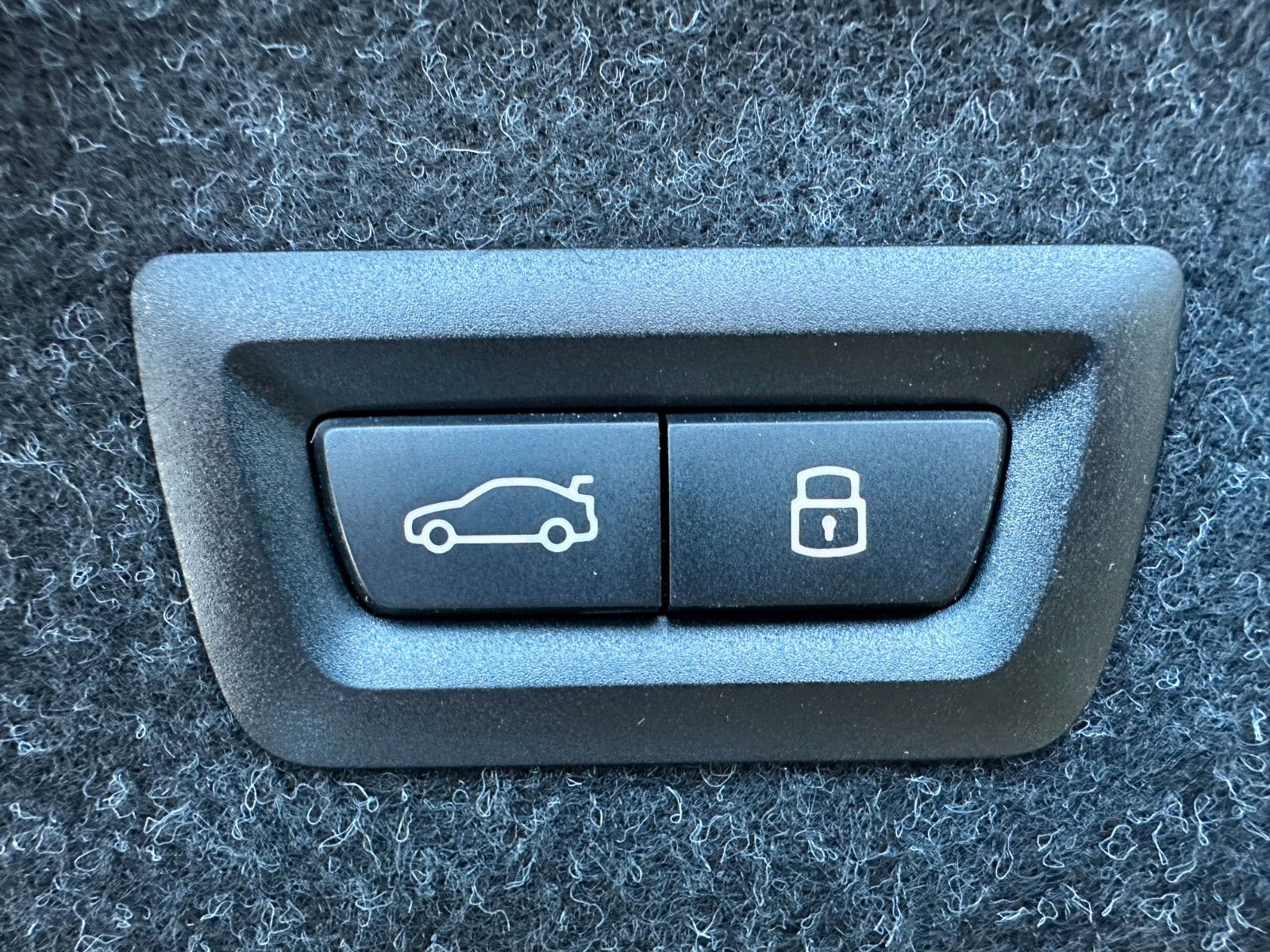 Fahrzeugabbildung BMW 430d xDrive M Sport ACC,HUD,Glas.D,HARMAN,360,19