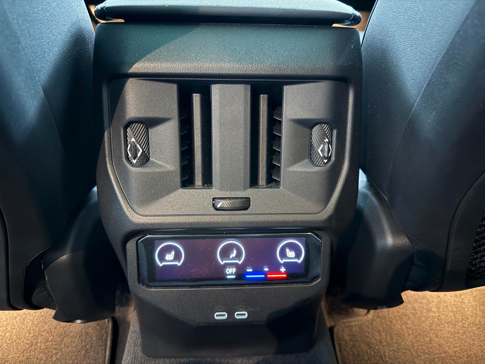 Fahrzeugabbildung BMW X3 20d xDrive MSport ACC,HUD,PANO,HARMAN,360,AHK