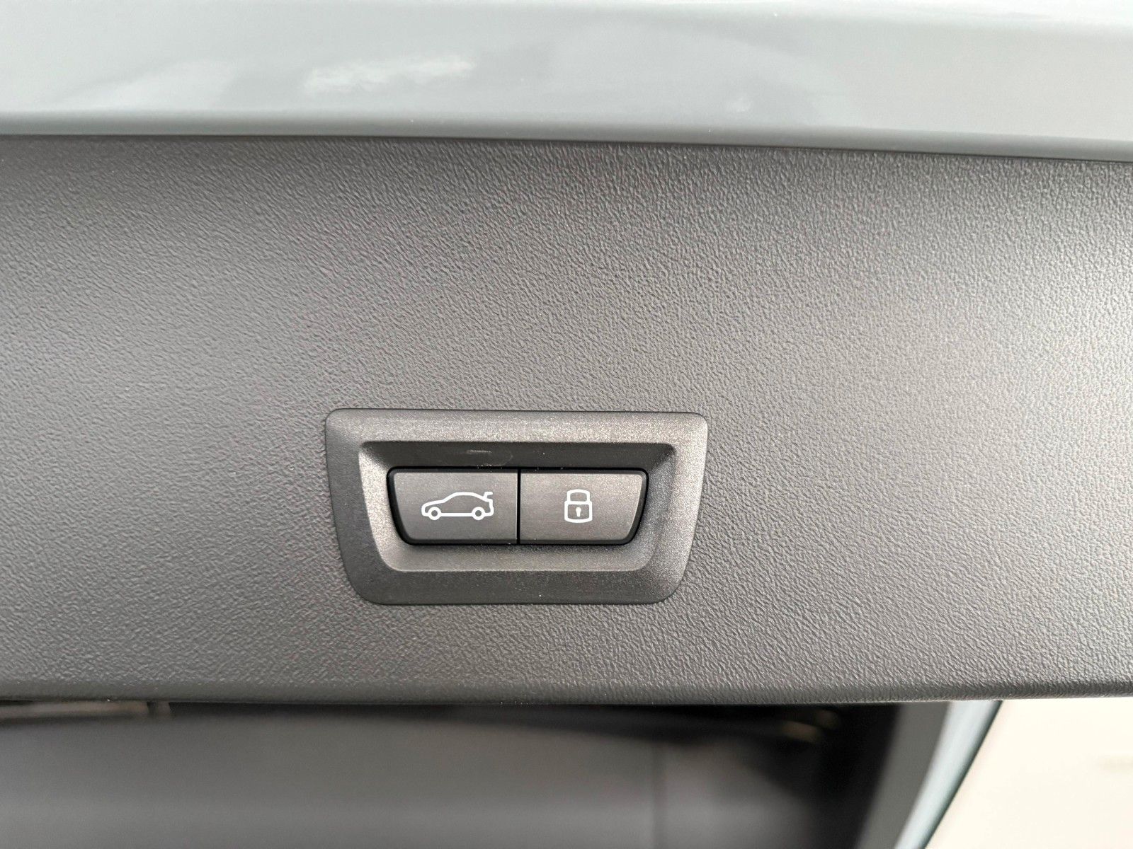 Fahrzeugabbildung BMW X3 20d xDrive MSport ACC,HUD,PANO,HARMAN,360,AHK