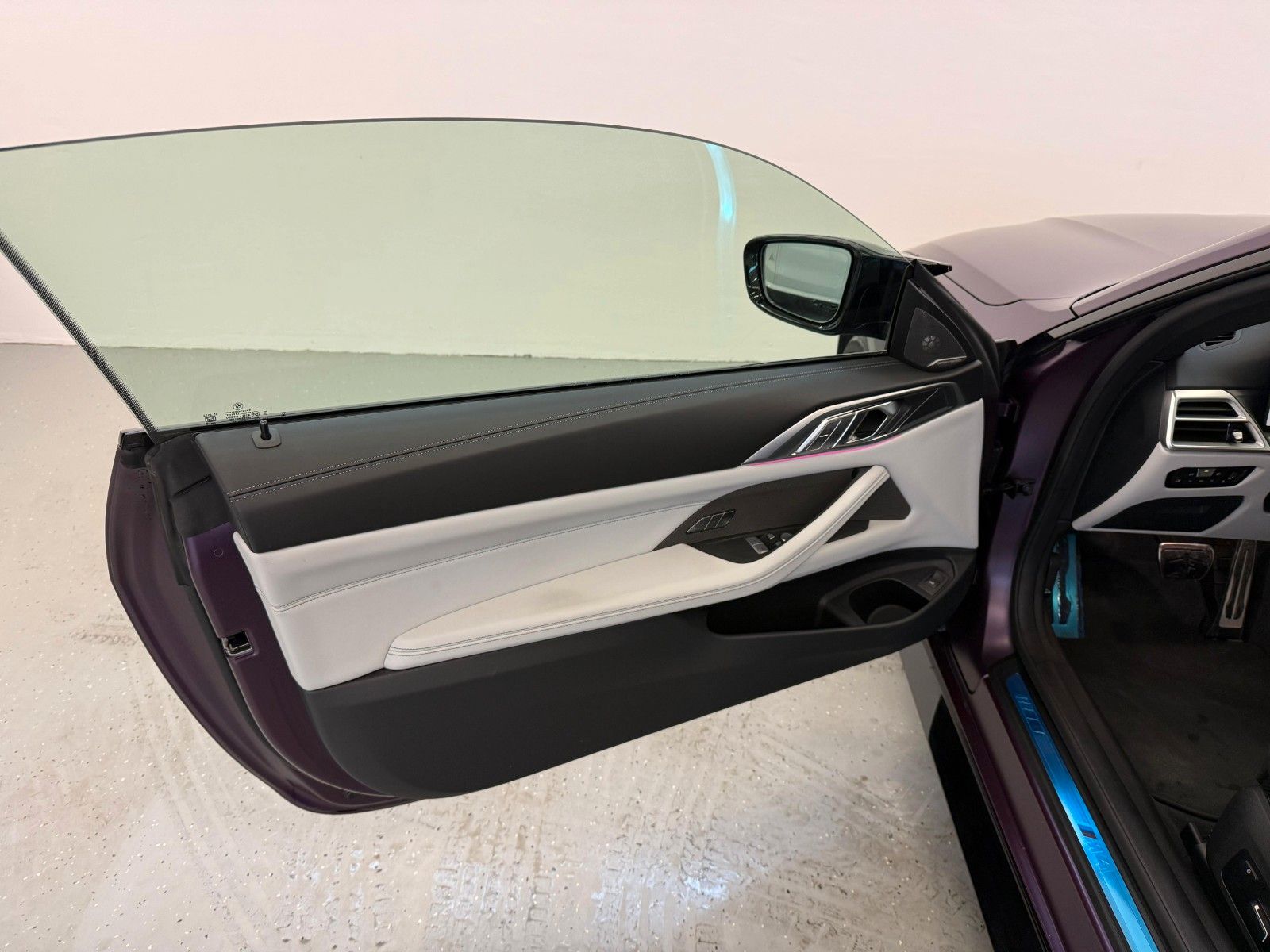 Fahrzeugabbildung BMW M4 M xDrive Competition ACC,HUD,HARMAN,KERAMIK