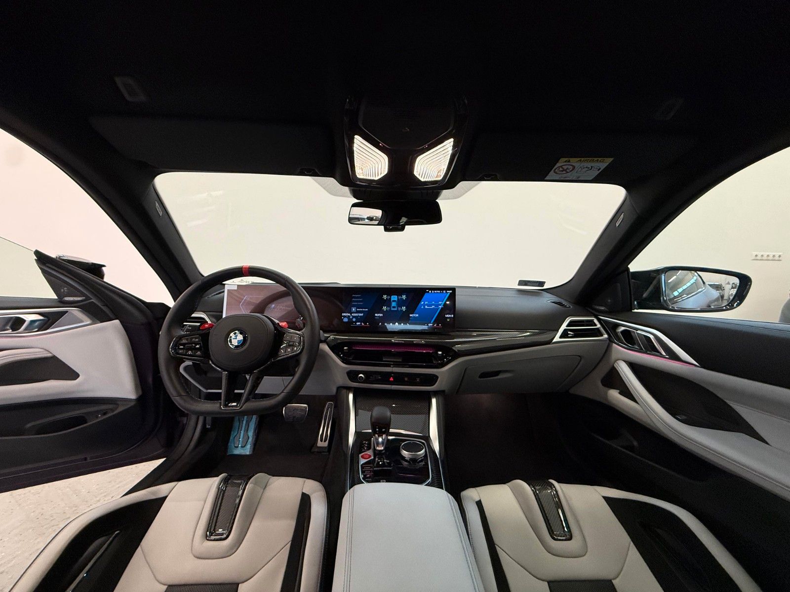 Fahrzeugabbildung BMW M4 M xDrive Competition ACC,HUD,HARMAN,KERAMIK