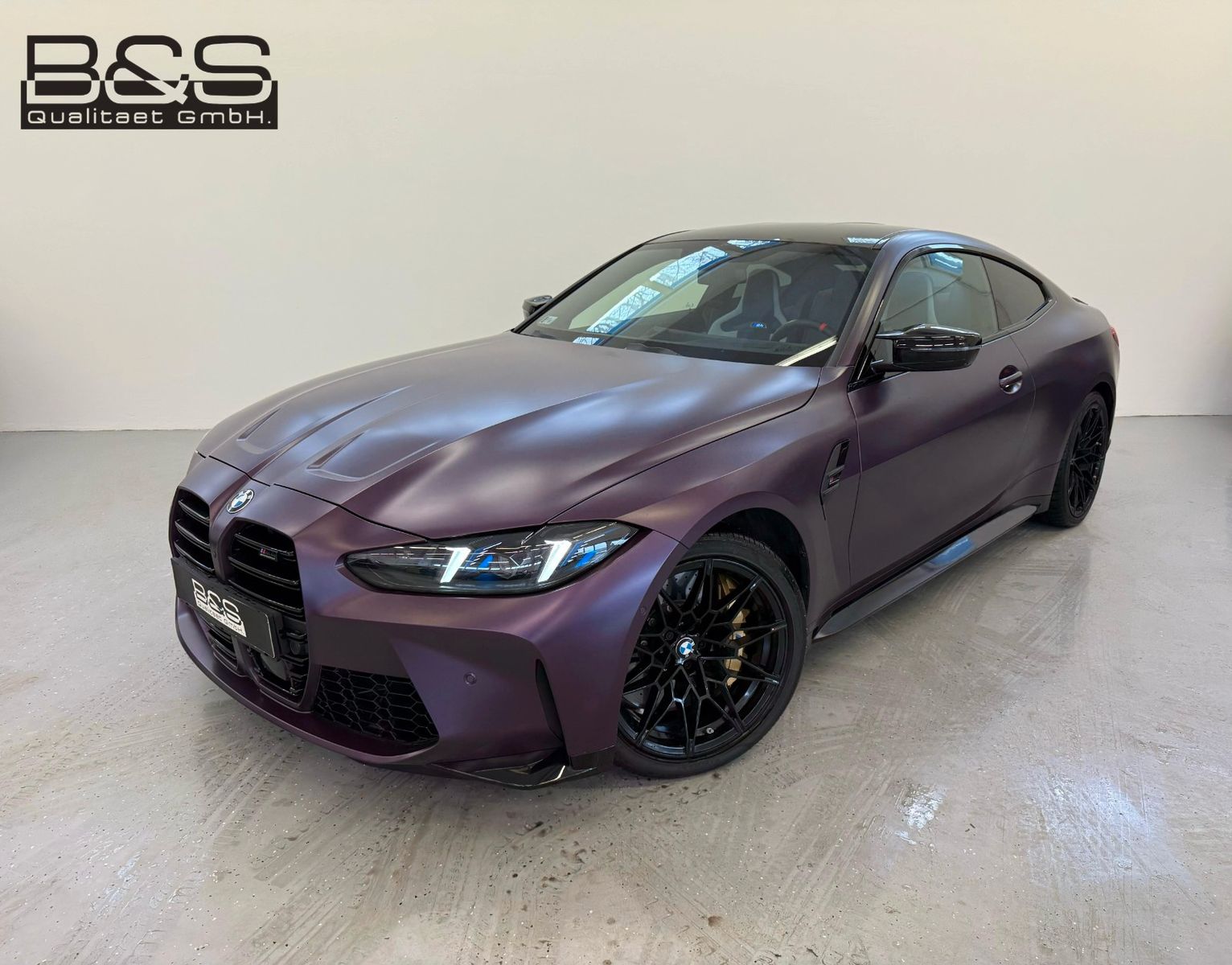 Fahrzeugabbildung BMW M4 M xDrive Competition ACC,HUD,HARMAN,KERAMIK