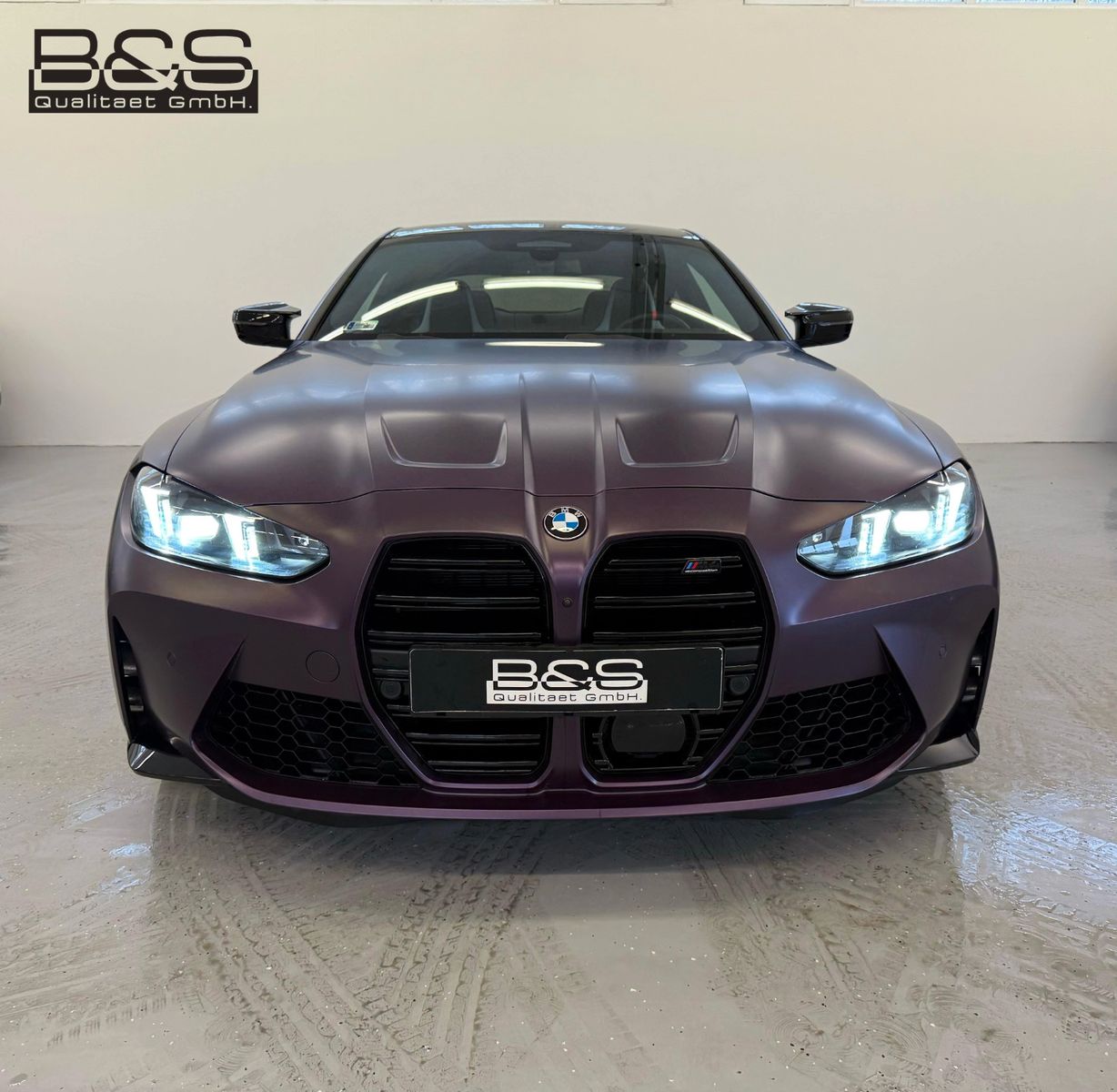 Fahrzeugabbildung BMW M4 M xDrive Competition ACC,HUD,HARMAN,KERAMIK