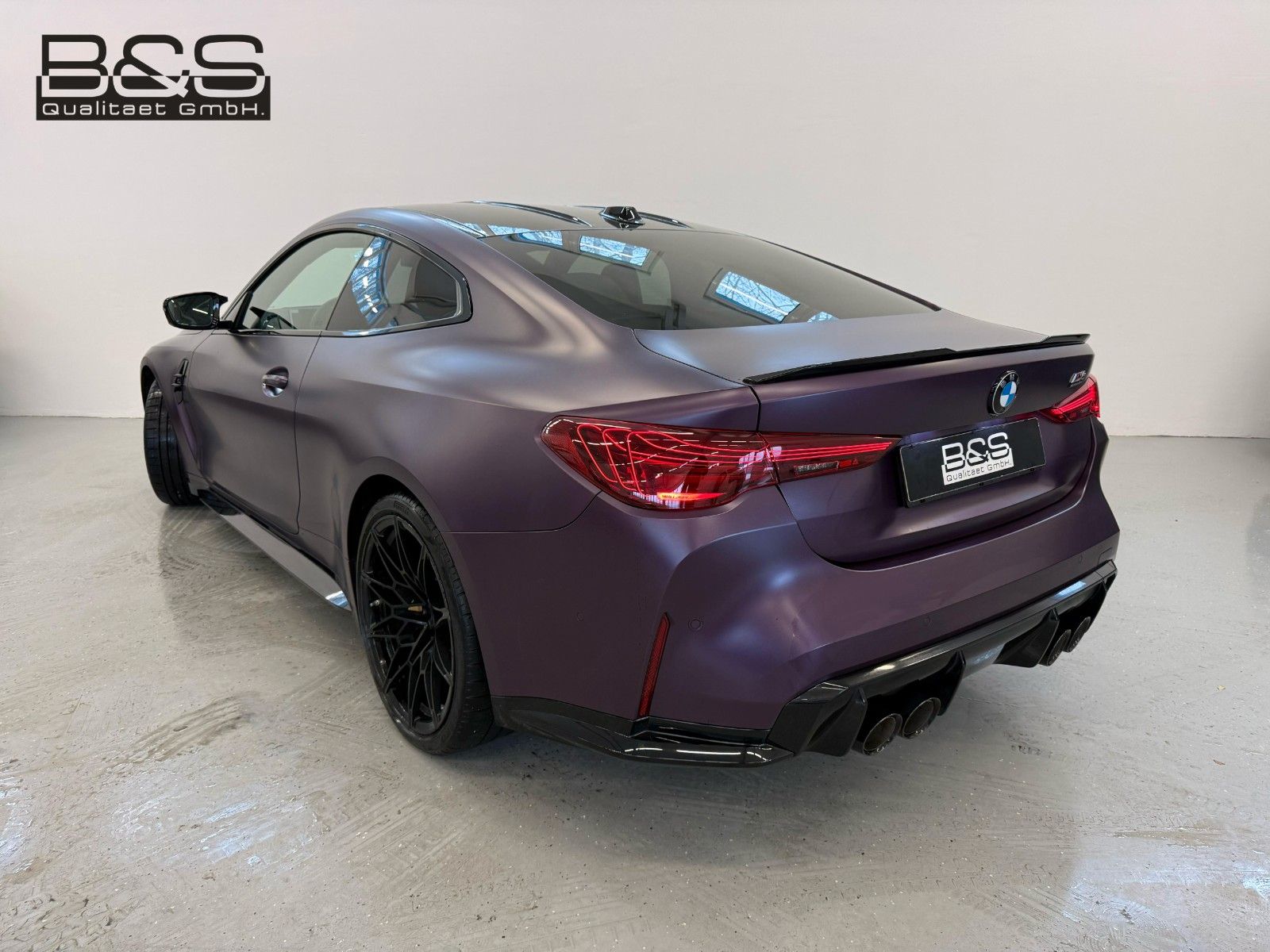 Fahrzeugabbildung BMW M4 M xDrive Competition ACC,HUD,HARMAN,KERAMIK