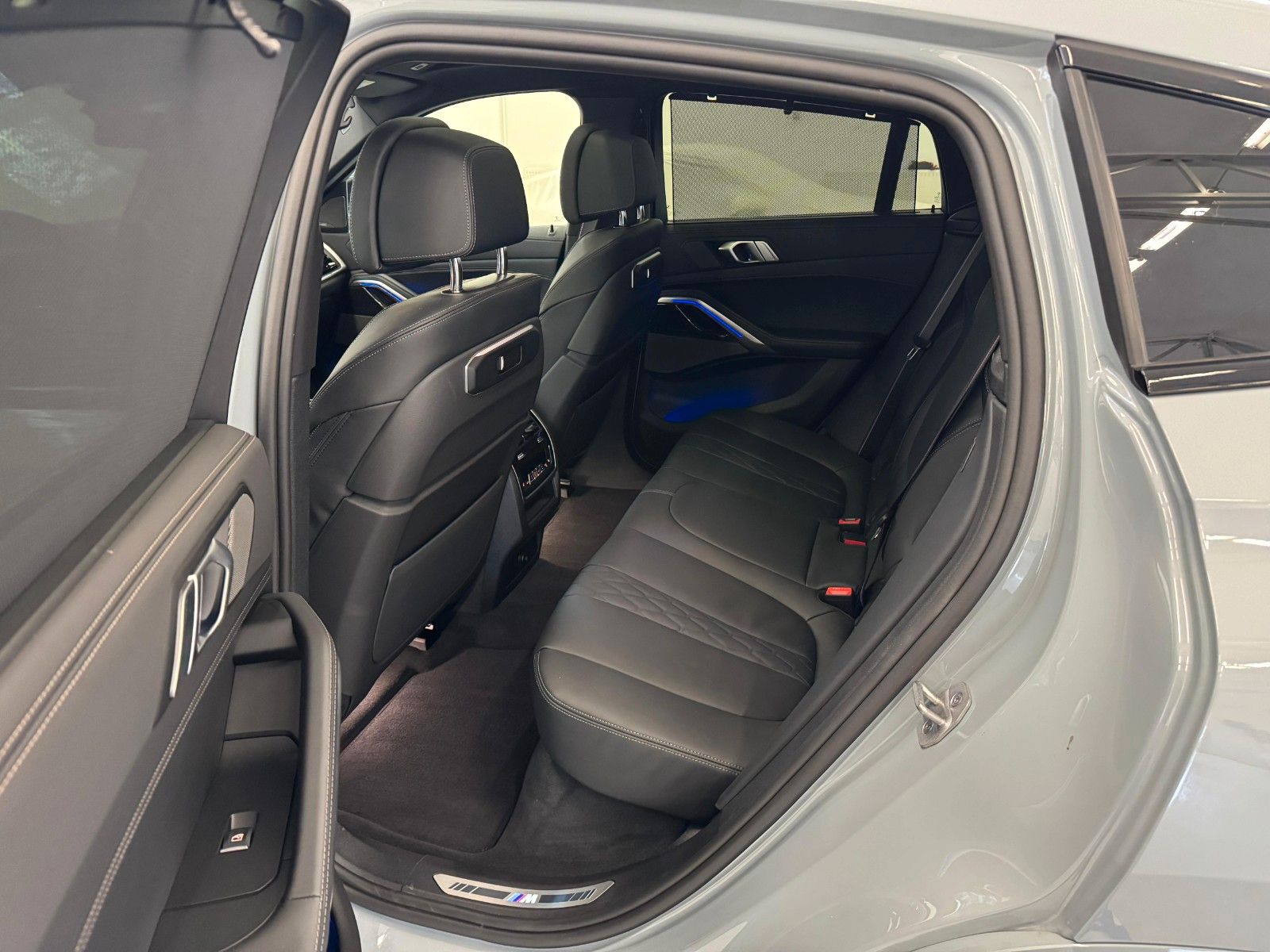 Fahrzeugabbildung BMW X6 30 d xDrive M Sport ACC,HUD,PANO,HARMAN,LUFT,