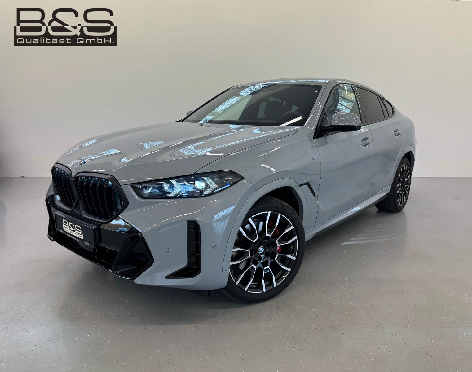 Fahrzeugabbildung BMW X6 30 d xDrive M Sport ACC,HUD,PANO,HARMAN,LUFT,