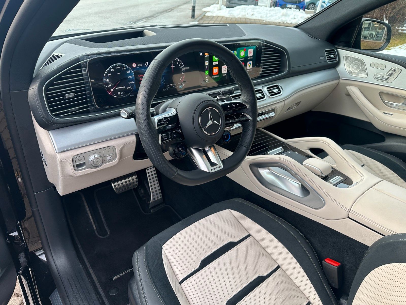 Fahrzeugabbildung Mercedes-Benz GLE 53e AMG 4M Coupe DISTR,HUD,PANO,B&W,LUFT