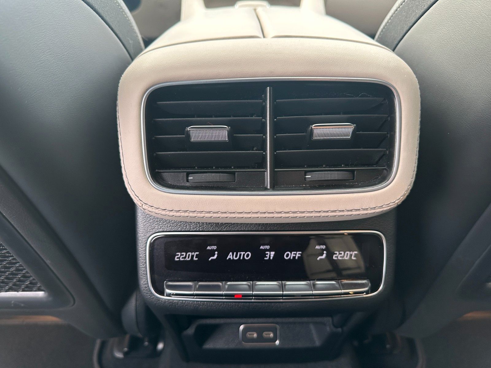 Fahrzeugabbildung Mercedes-Benz GLE 53e AMG 4M Coupe DISTR,HUD,PANO,B&W,LUFT