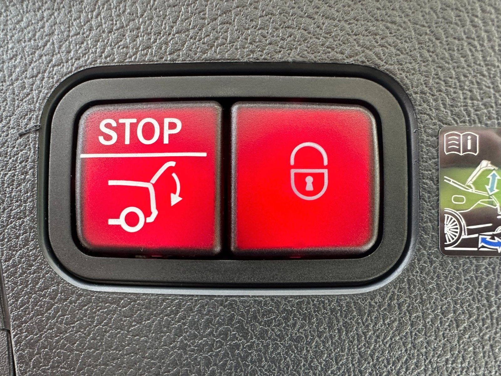 Fahrzeugabbildung Mercedes-Benz GLE 53e AMG 4M Coupe DISTR,HUD,PANO,B&W,LUFT