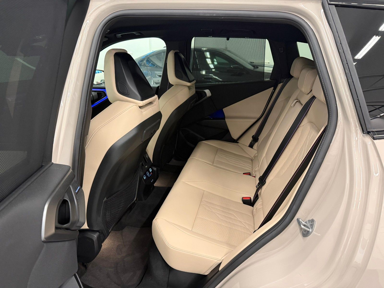 Fahrzeugabbildung BMW X3 20d xDrive M Sport ACC,HUD,HARMAN,360,AHK,Usw