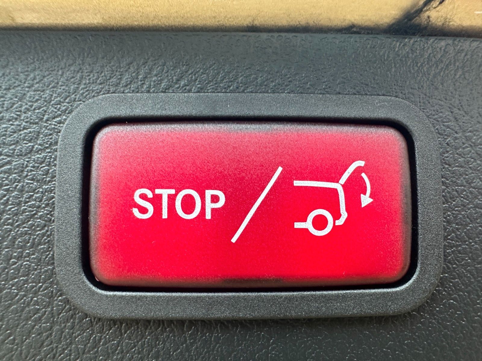 Fahrzeugabbildung Mercedes-Benz V300d 4M AMG,extralang,Luxussitz,DISTR,LUFT,AHK