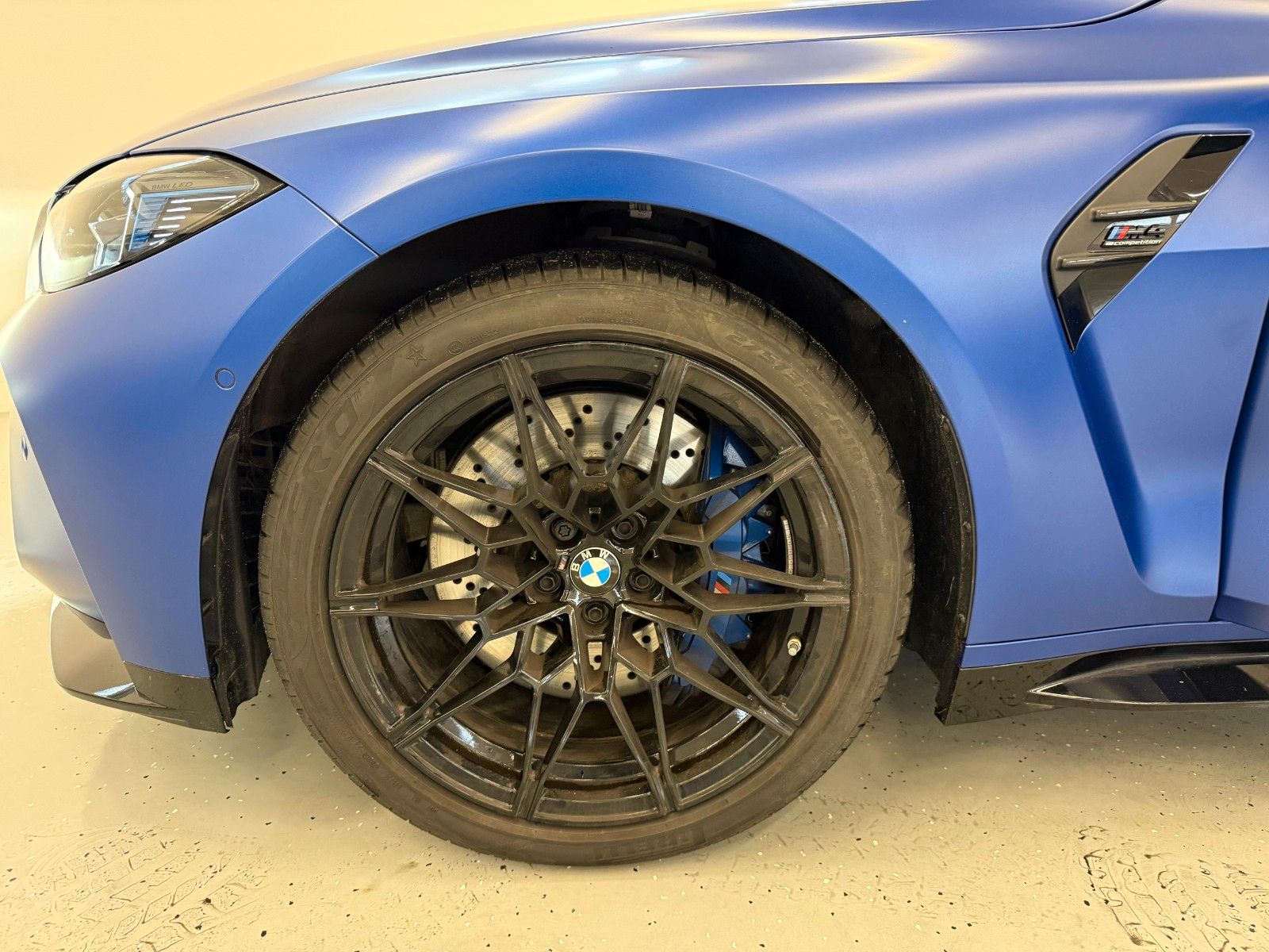 Fahrzeugabbildung BMW M4 Coupe M xDrive Competition ACC,HUD,HARMAN,Usw