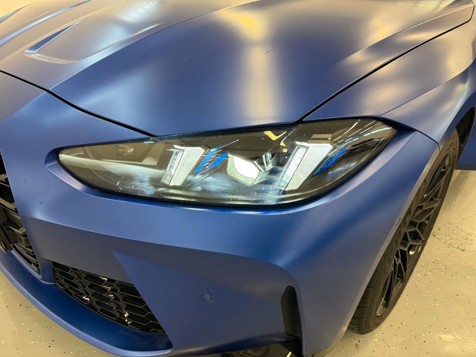 Fahrzeugabbildung BMW M4 Coupe M xDrive Competition ACC,HUD,HARMAN,Usw