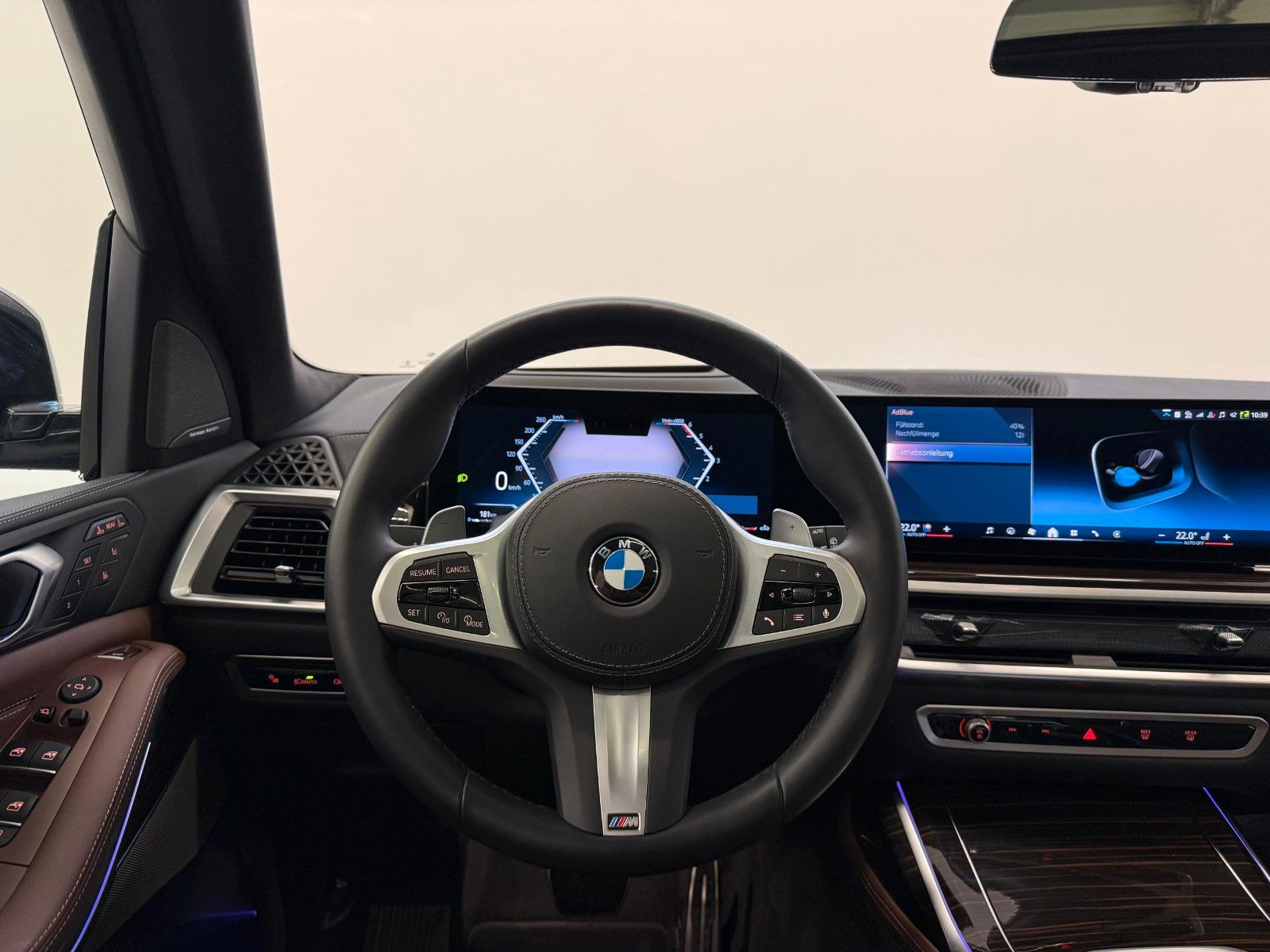 Fahrzeugabbildung BMW X7 xDrive 40d M Sport ACC,HUD,PANO,HARMAN,LUFT,.
