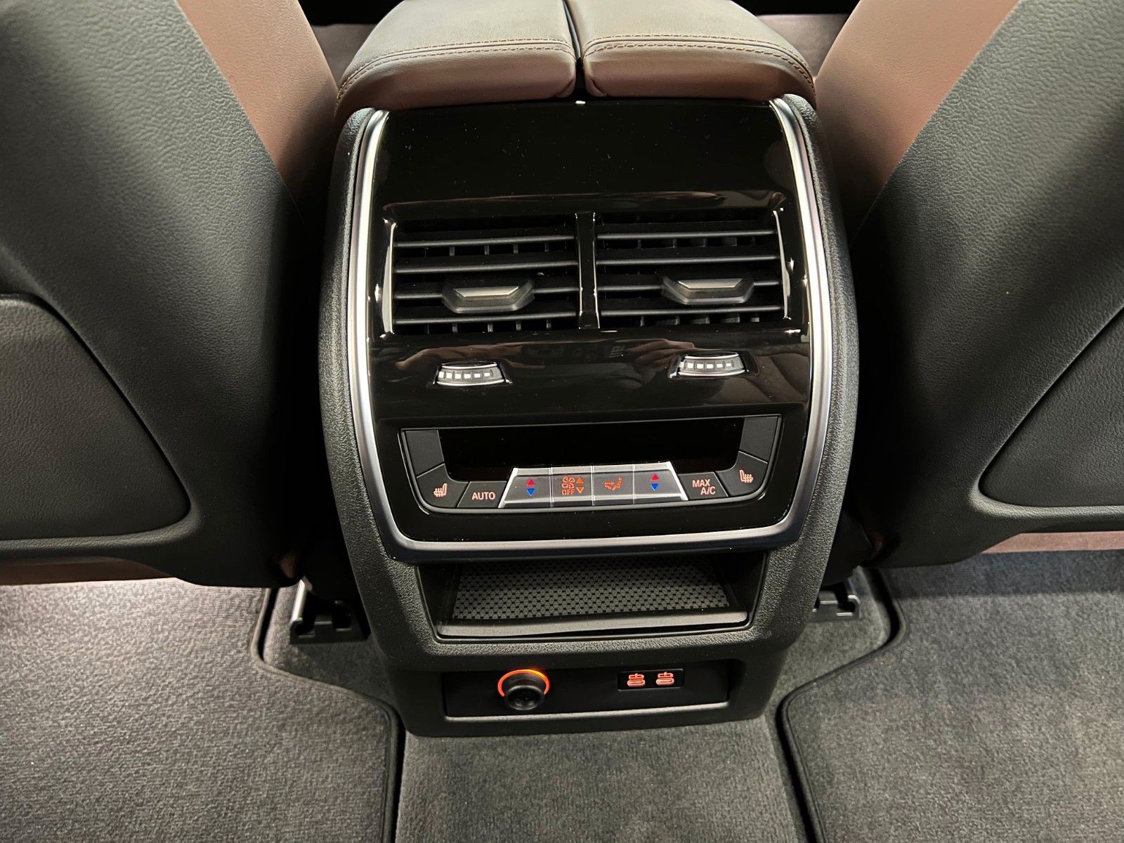 Fahrzeugabbildung BMW X5 30d xDrive M Sport ACC,HUD,PANO,HARMAN,LUFT,.