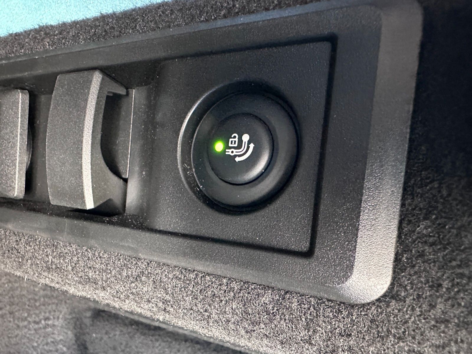 Fahrzeugabbildung BMW X3 20d xDrive M Sport ACC,HUD,PANO,HARMAN,AHK...