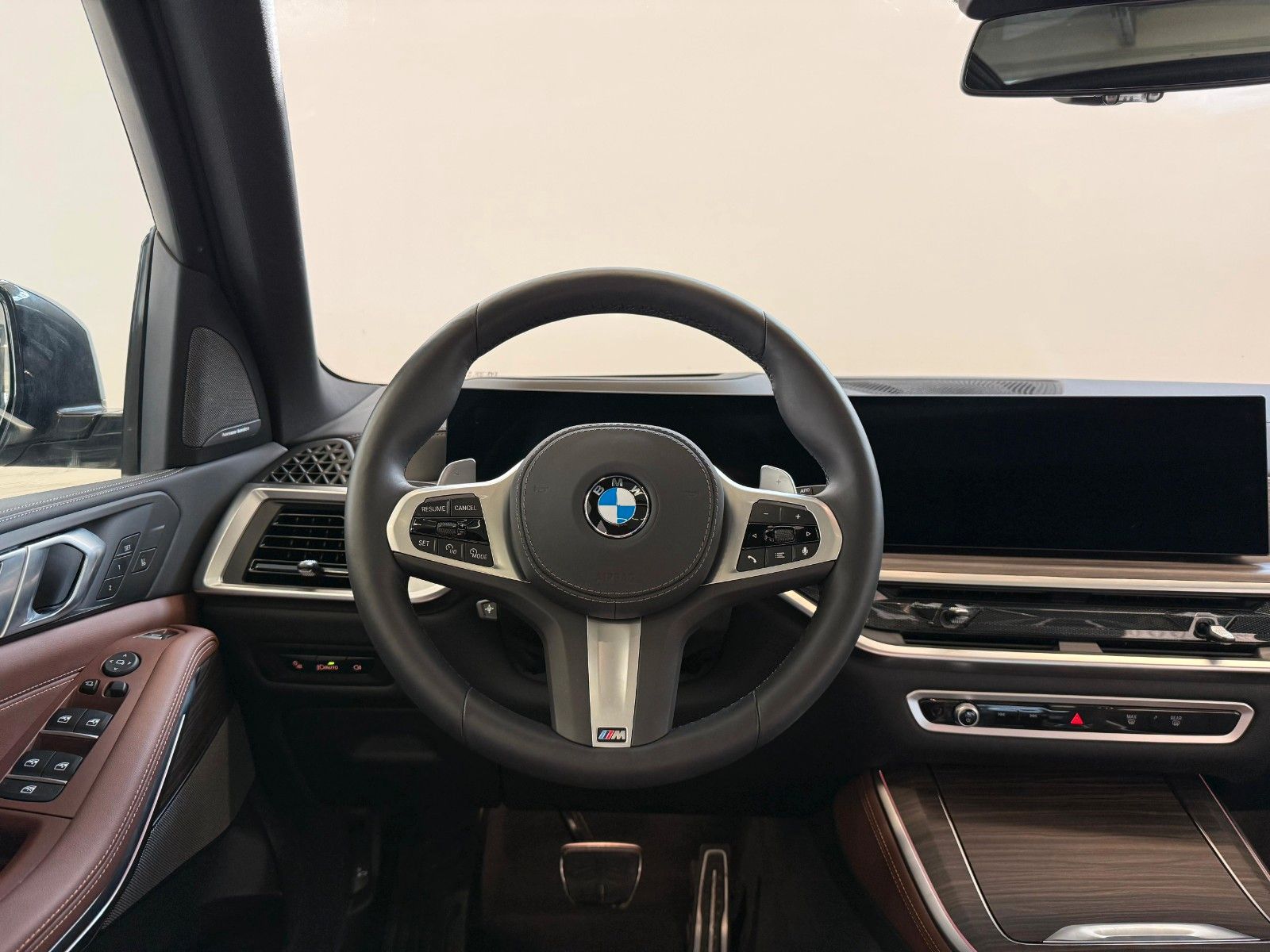 Fahrzeugabbildung BMW X5 30d xDrive M Sport ACC,HUD,PANO,HARMAN,LUFT..