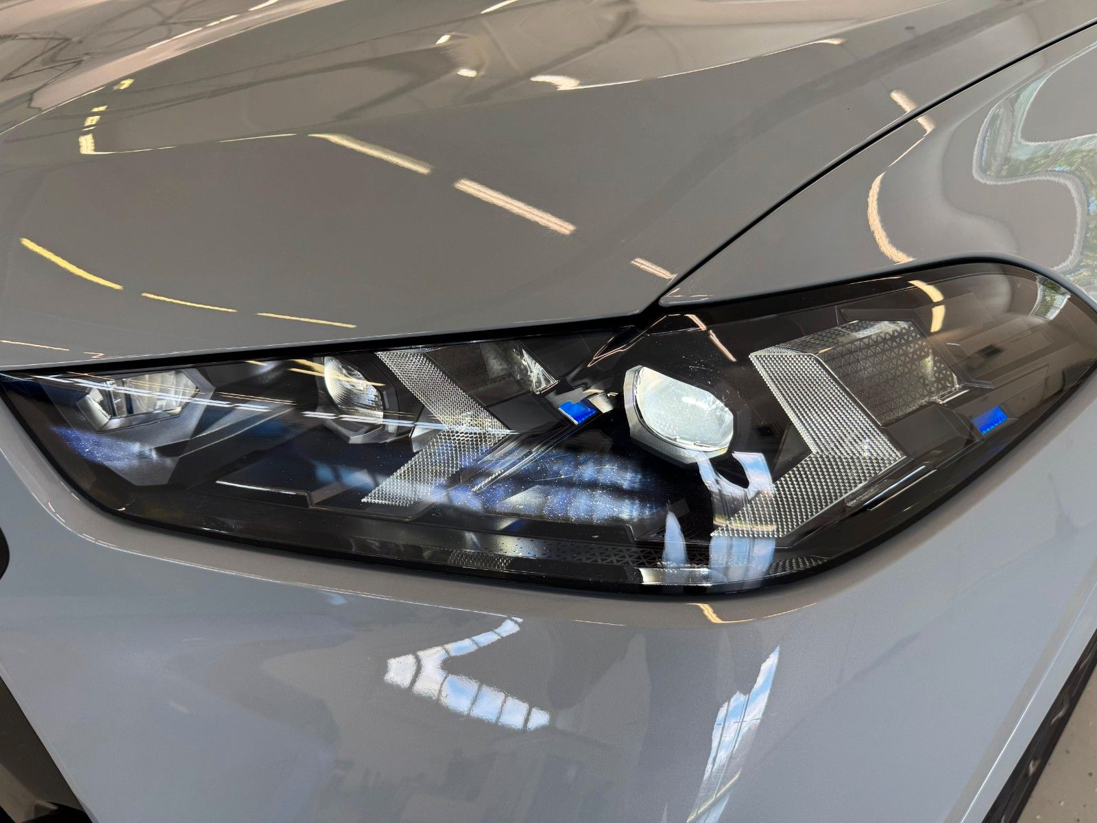 Fahrzeugabbildung BMW X5 30d xDrive M Sport ACC,HUD,PANO,HARMAN,LUFT..