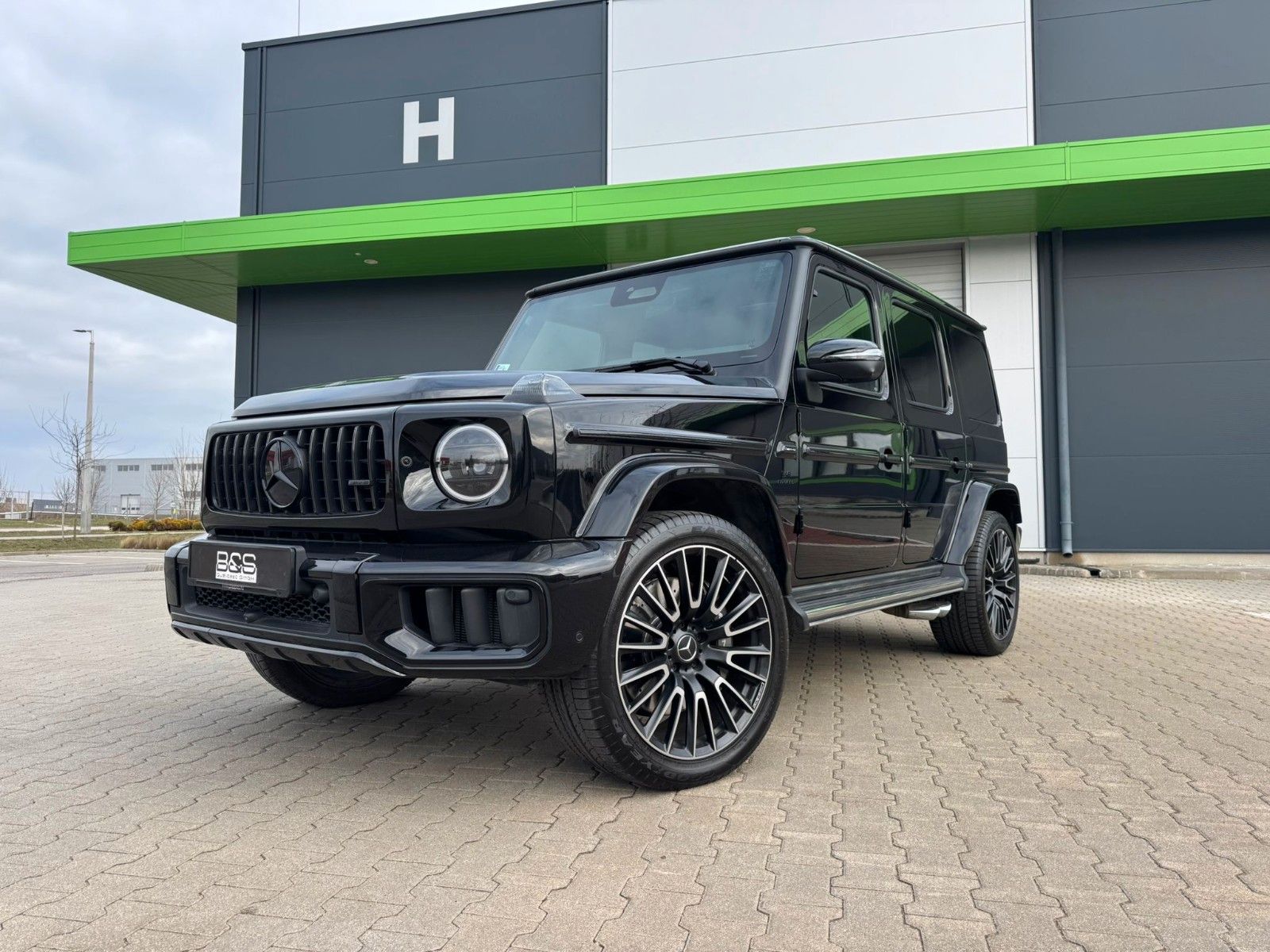 Fahrzeugabbildung Mercedes-Benz G63 AMG DISTR,MANUFAKTUR,BURM,Night-P,Superior