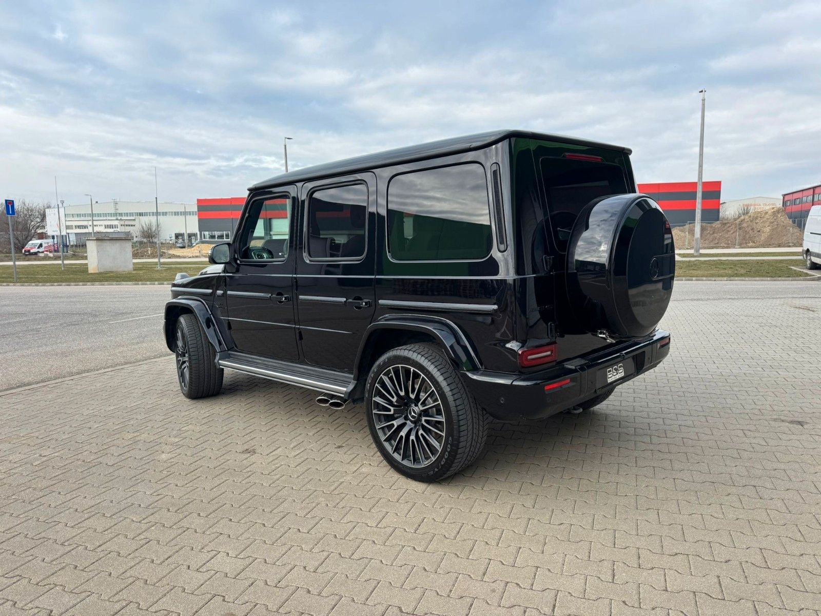 Fahrzeugabbildung Mercedes-Benz G63 AMG DISTR,MANUFAKTUR,BURM,Night-P,Superior