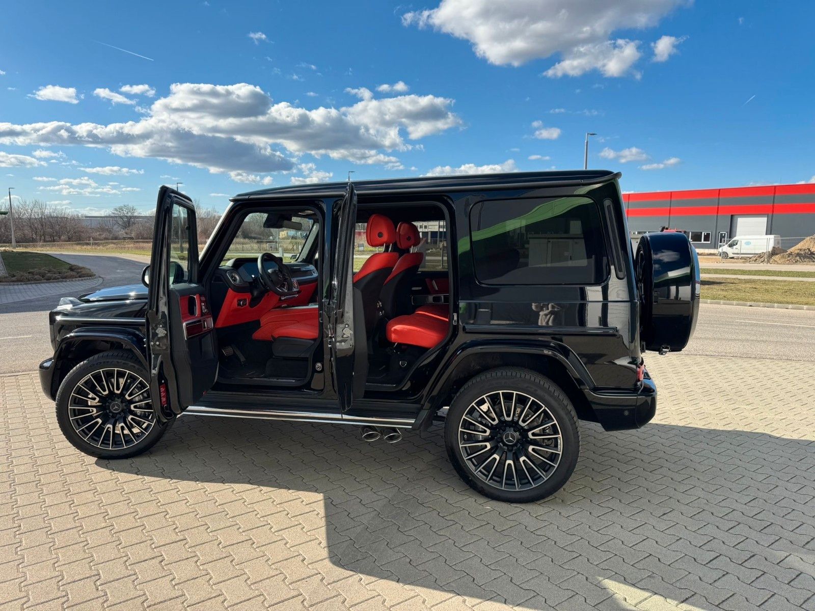 Fahrzeugabbildung Mercedes-Benz G63 AMG DISTR,MANUFAKTUR,BURM,Night-P,Superior