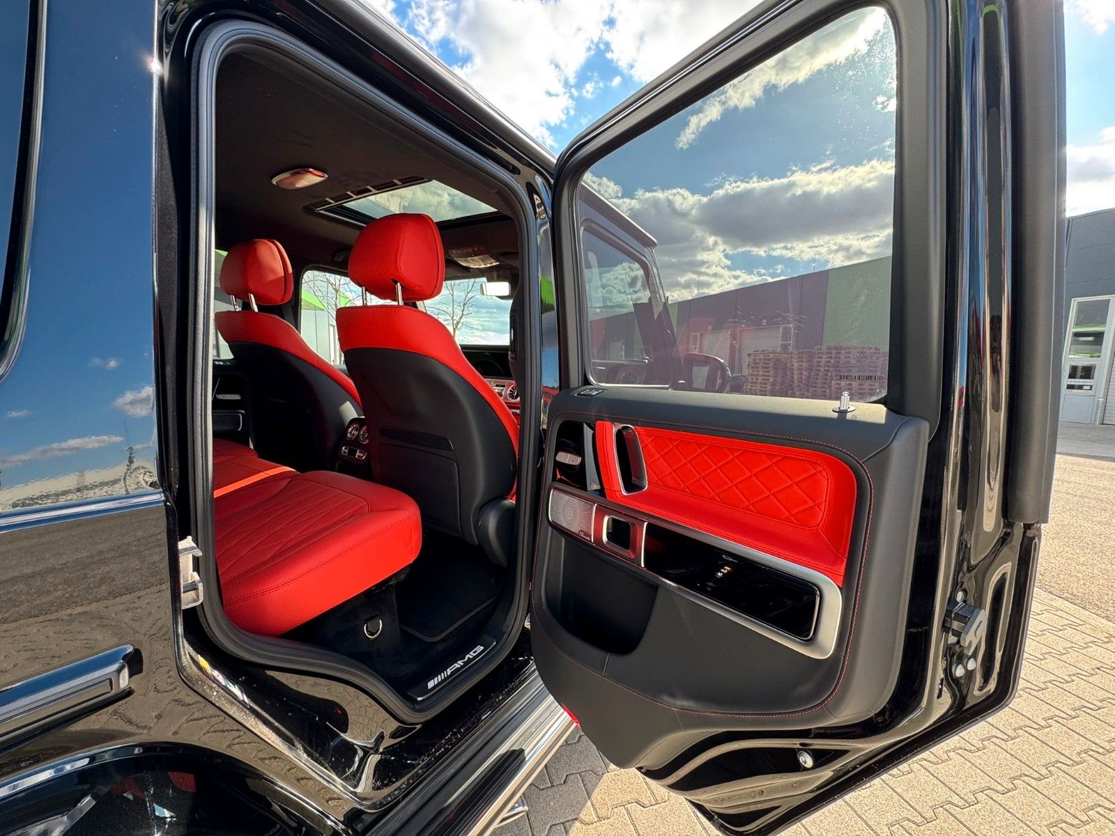 Fahrzeugabbildung Mercedes-Benz G63 AMG DISTR,MANUFAKTUR,BURM,Night-P,Superior