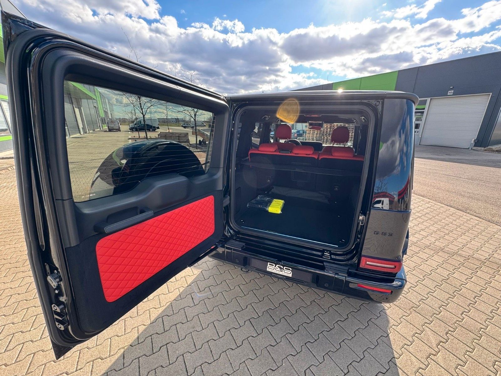 Fahrzeugabbildung Mercedes-Benz G63 AMG DISTR,MANUFAKTUR,BURM,Night-P,Superior