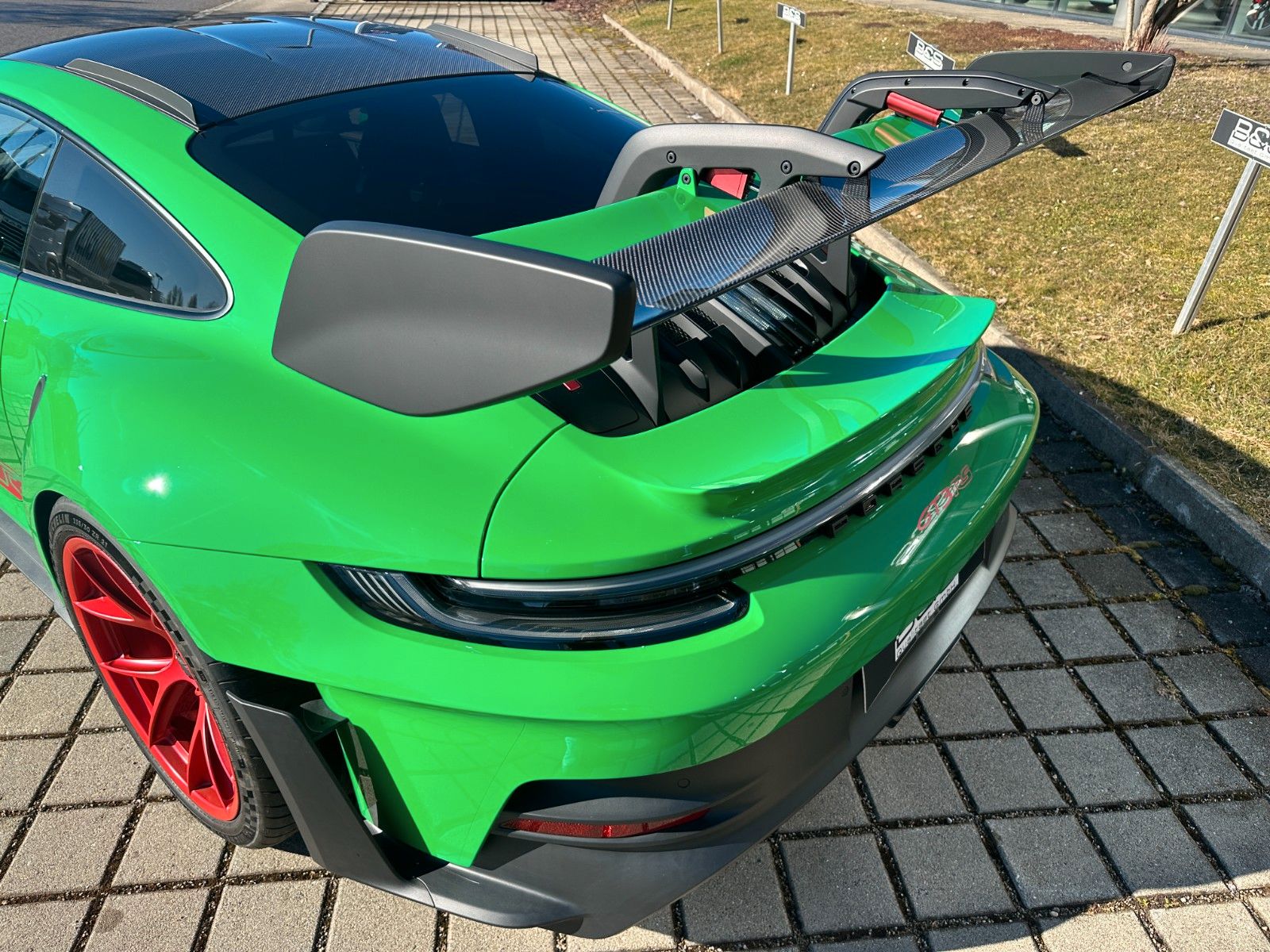 Fahrzeugabbildung Porsche 911 GT3 RS Weissach,SportChr,Keramik,BOSE,LIFT