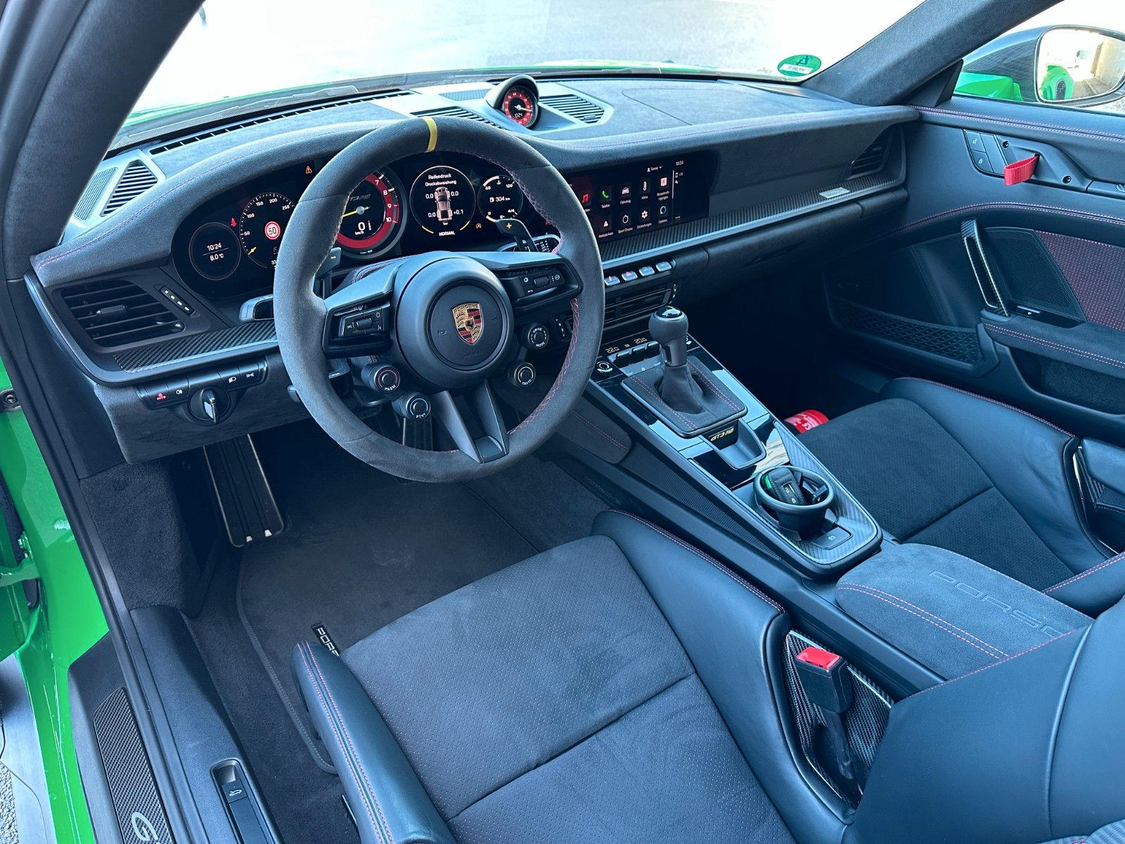 Fahrzeugabbildung Porsche 911 GT3 RS Weissach,SportChr,Keramik,BOSE,LIFT