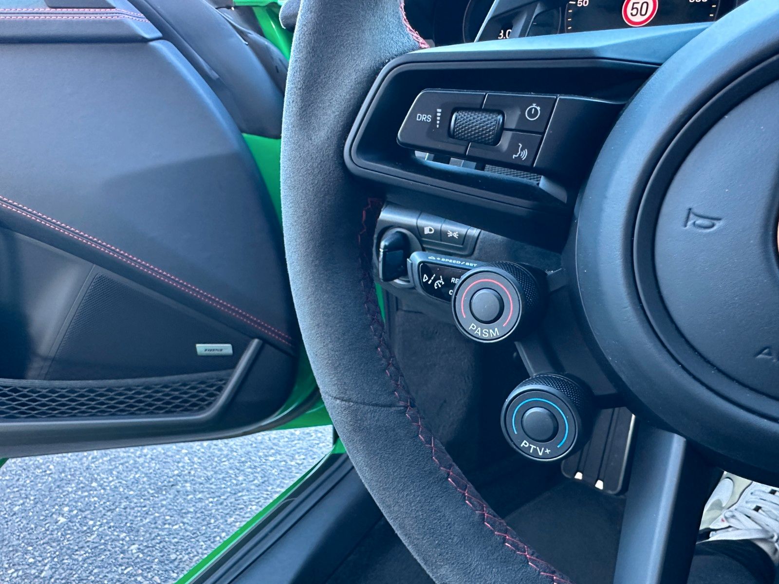 Fahrzeugabbildung Porsche 911 GT3 RS Weissach,SportChr,Keramik,BOSE,LIFT