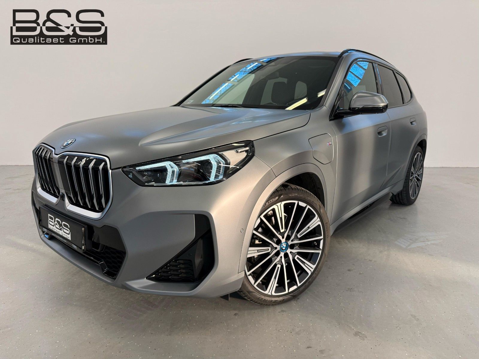 BMW X1 30e xDrive M Sport ACC,HUD,PANO,HARMAN,AHK...
