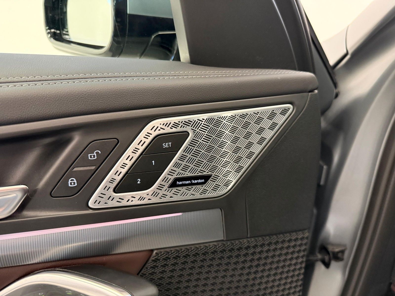 Fahrzeugabbildung BMW X1 30e xDrive M Sport ACC,HUD,PANO,HARMAN,AHK...