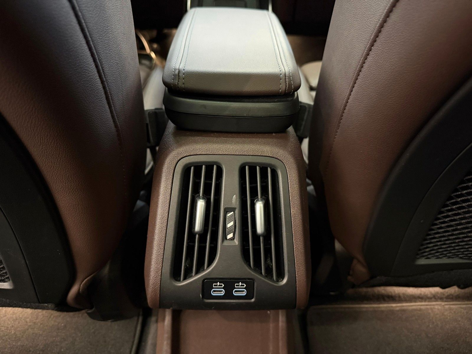 Fahrzeugabbildung BMW X1 30e xDrive M Sport ACC,HUD,PANO,HARMAN,AHK...