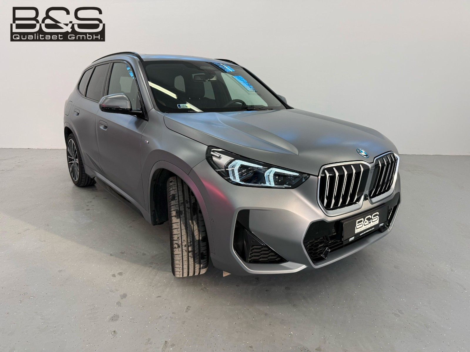 Fahrzeugabbildung BMW X1 30e xDrive M Sport ACC,HUD,PANO,HARMAN,AHK...