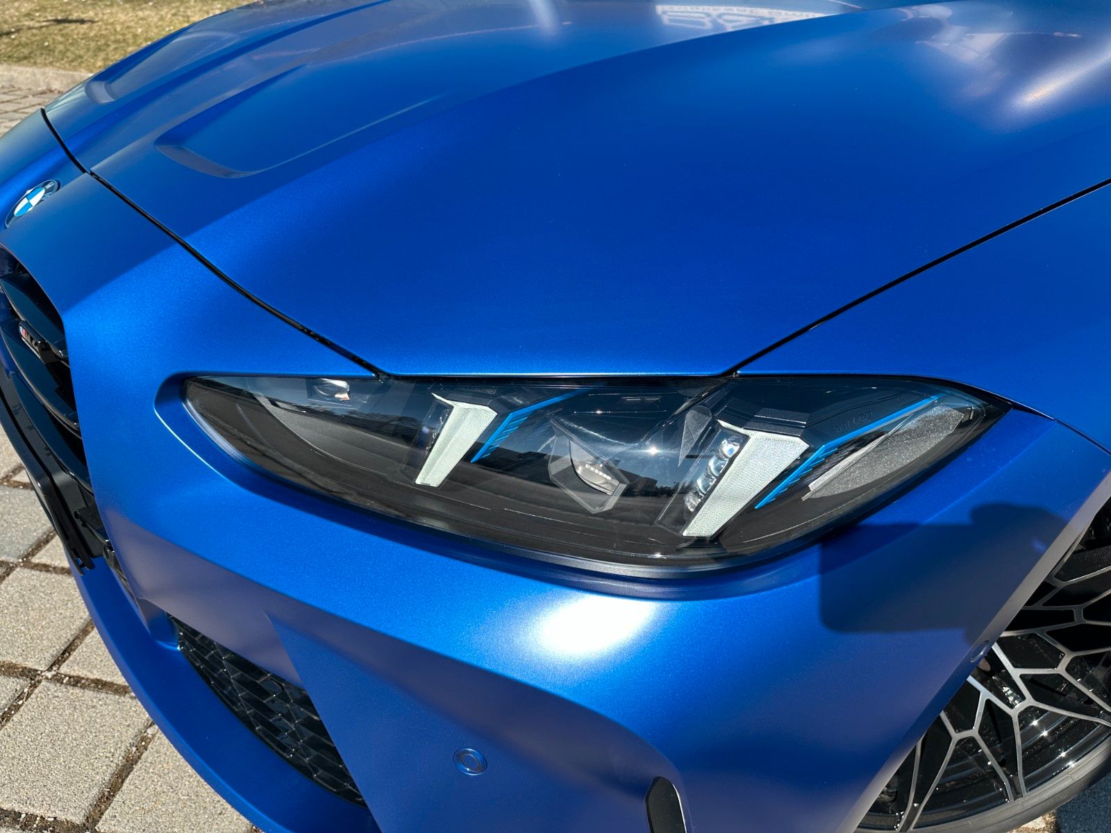 Fahrzeugabbildung BMW M4 Competition M xDrive ACC,HUD,PANO,HARMAN,360