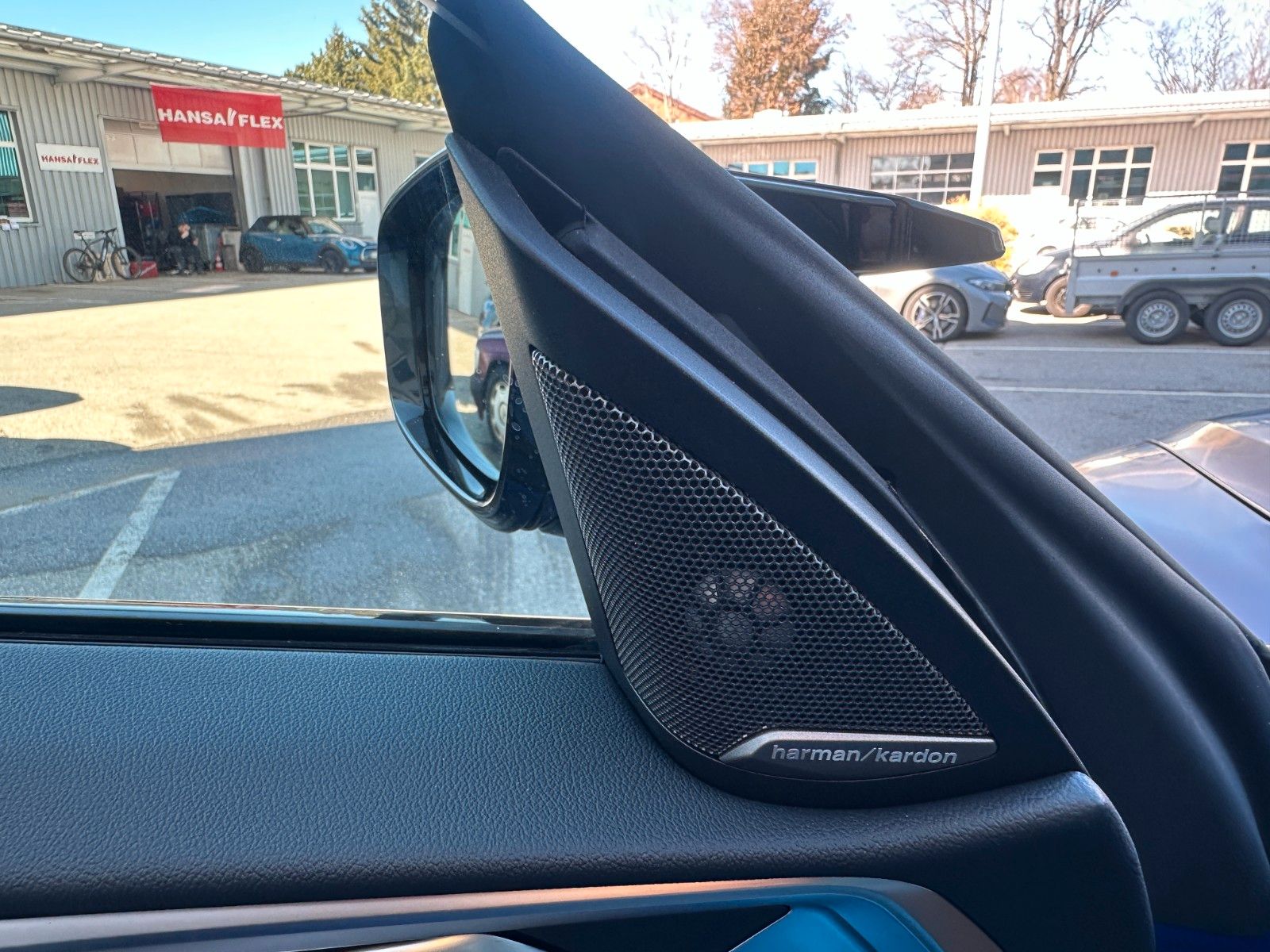 Fahrzeugabbildung BMW M4 Competition M xDrive ACC,HUD,PANO,HARMAN,360