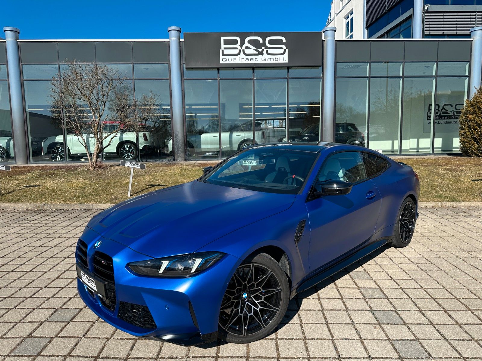 Fahrzeugabbildung BMW M4 Competition M xDrive ACC,HUD,PANO,HARMAN,360