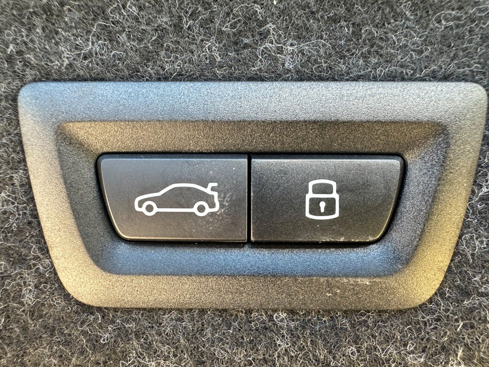 Fahrzeugabbildung BMW M4 Competition M xDrive ACC,HUD,PANO,HARMAN,360