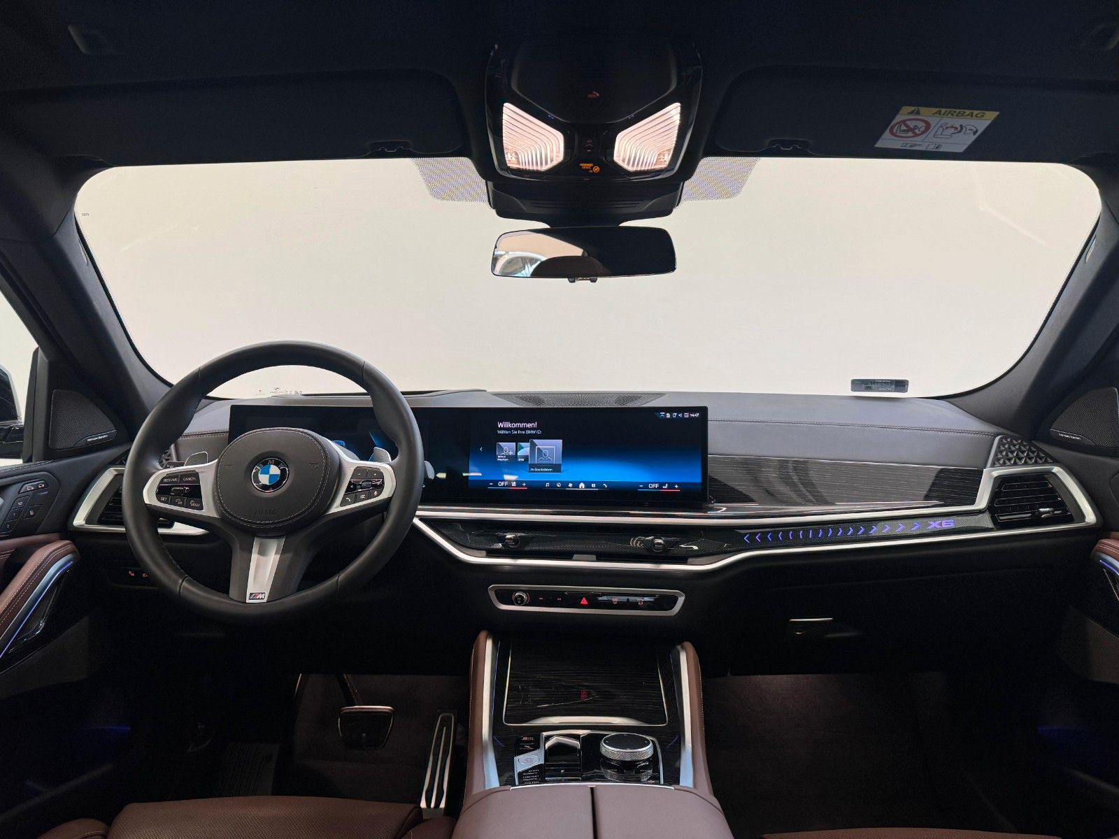 Fahrzeugabbildung BMW X6 30d xDrive M Sport ACC,HUD,PANO,HARMAN,LUFT